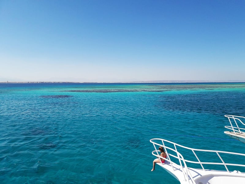 Budget travel by the sea